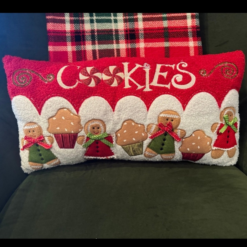 Christmas Cookies Gingerbread Decorative Pillow